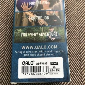 Qalo Jewelry - QALO women’s silicone wedding band, size 6, lilac Qalo Jewelry - QALO women’s silicone wedding band, size 6, lilac